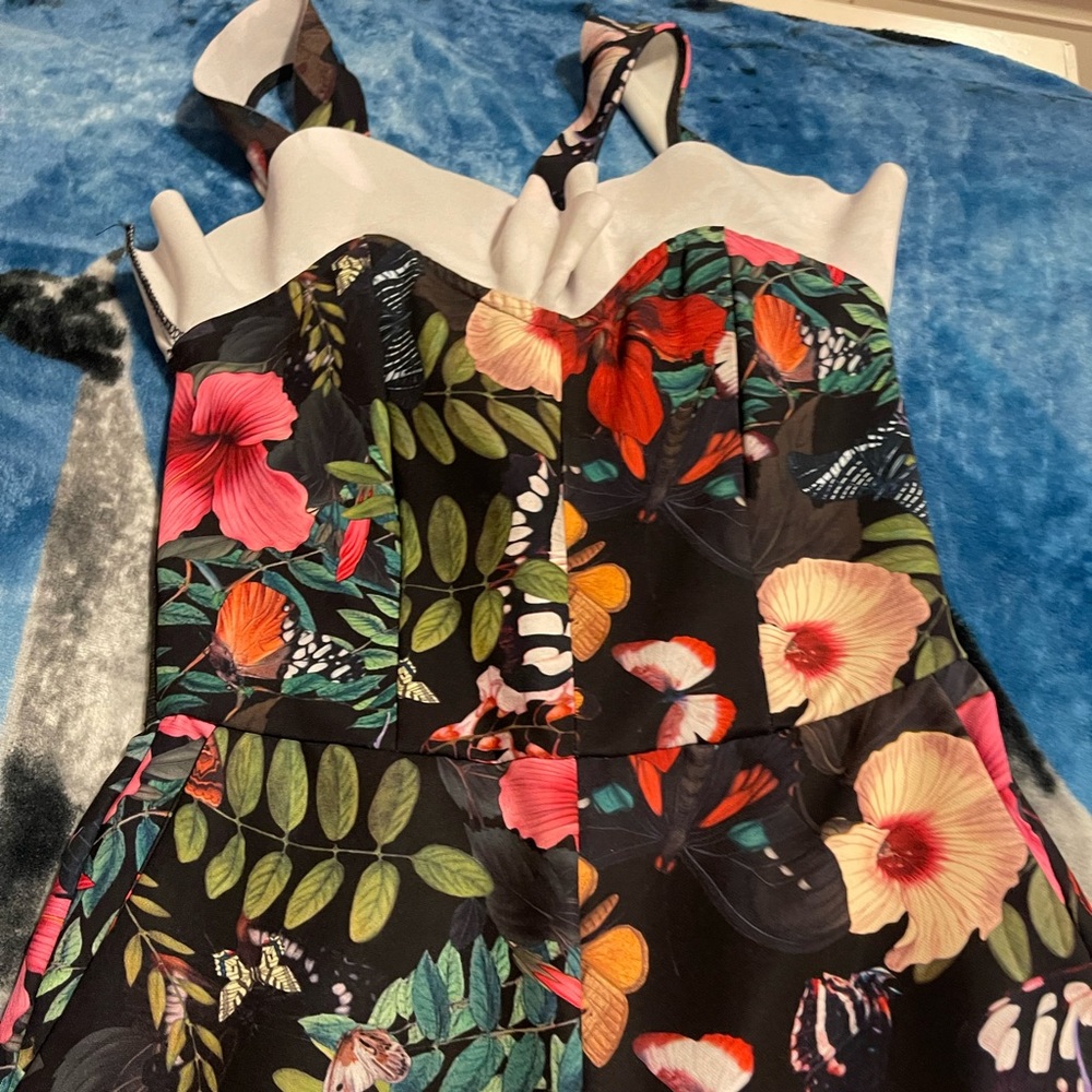 Jumpsuit - Picture 2 of 5